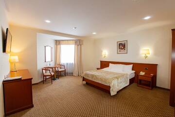 Deluxe New в Гостинице Берёзка