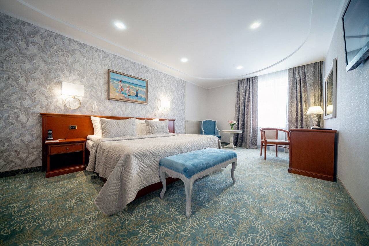 Улучшенный люкс